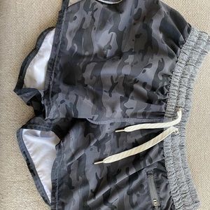 Vuori women’s shorts size s